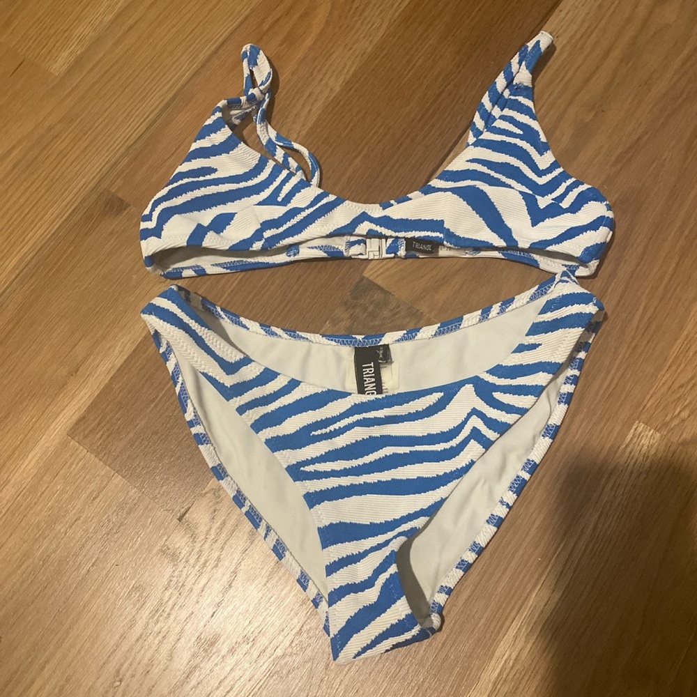 blue zebra striped triangl swimsuit size xs
